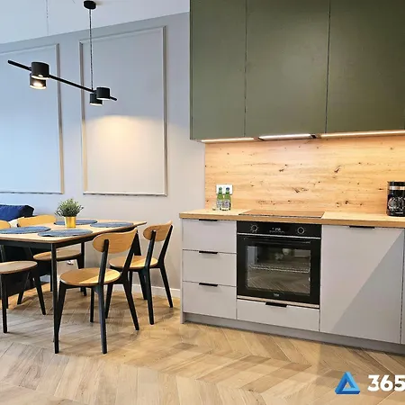 365pam - Fresh Przy Plazy סיאנוז'טי